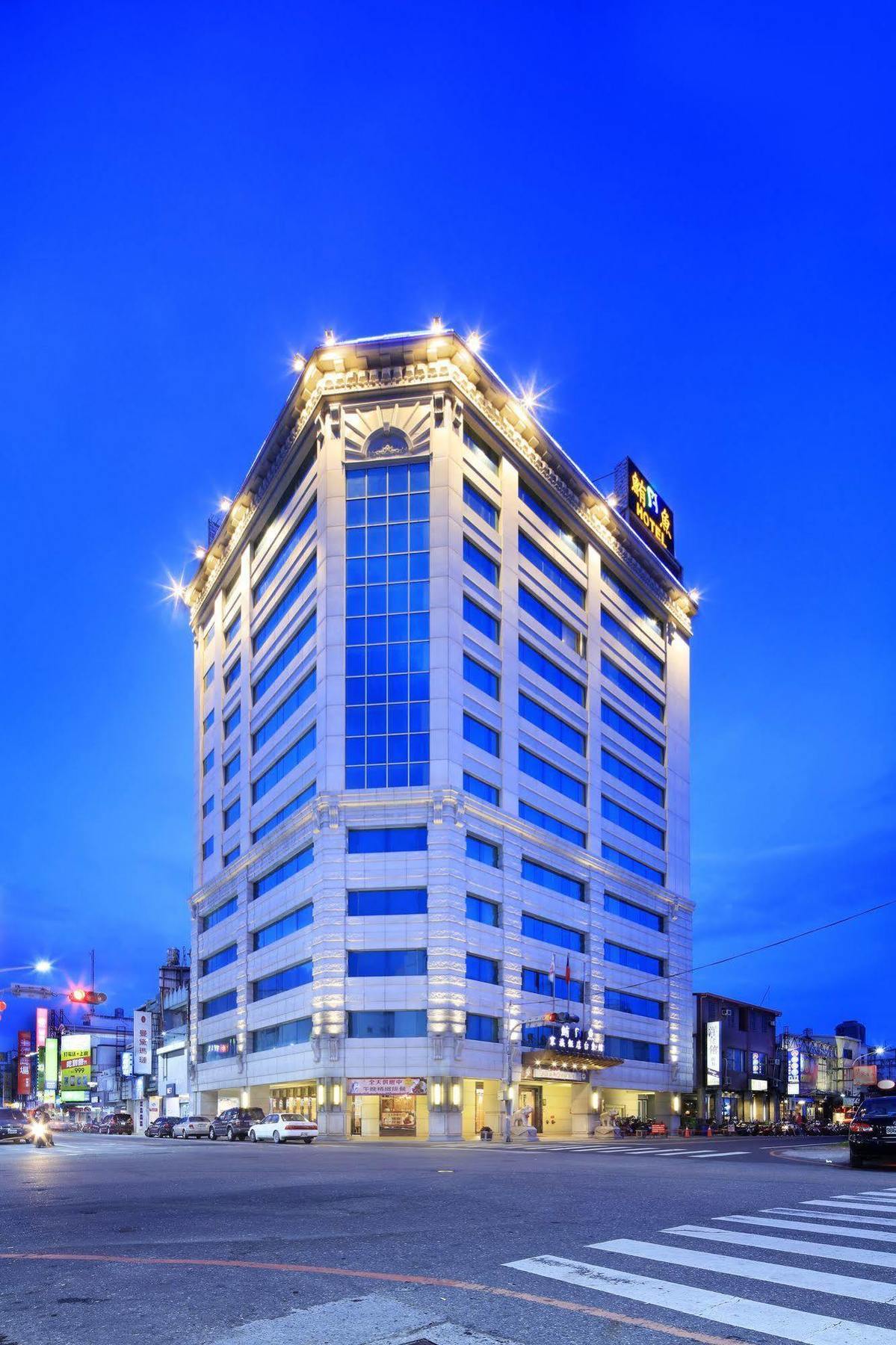 Fish Hotel Taitung Екстериор снимка